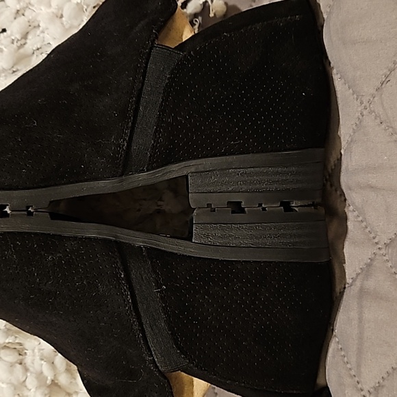 Dr. Scholl's Booties - Picture 12 of 16